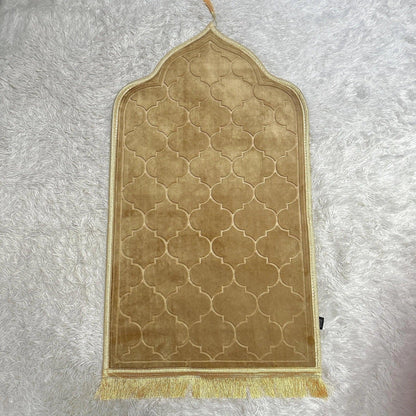 Soft Flannel Prayer Mat – Comfortable, Cushioned Prayer Mat for Daily Use